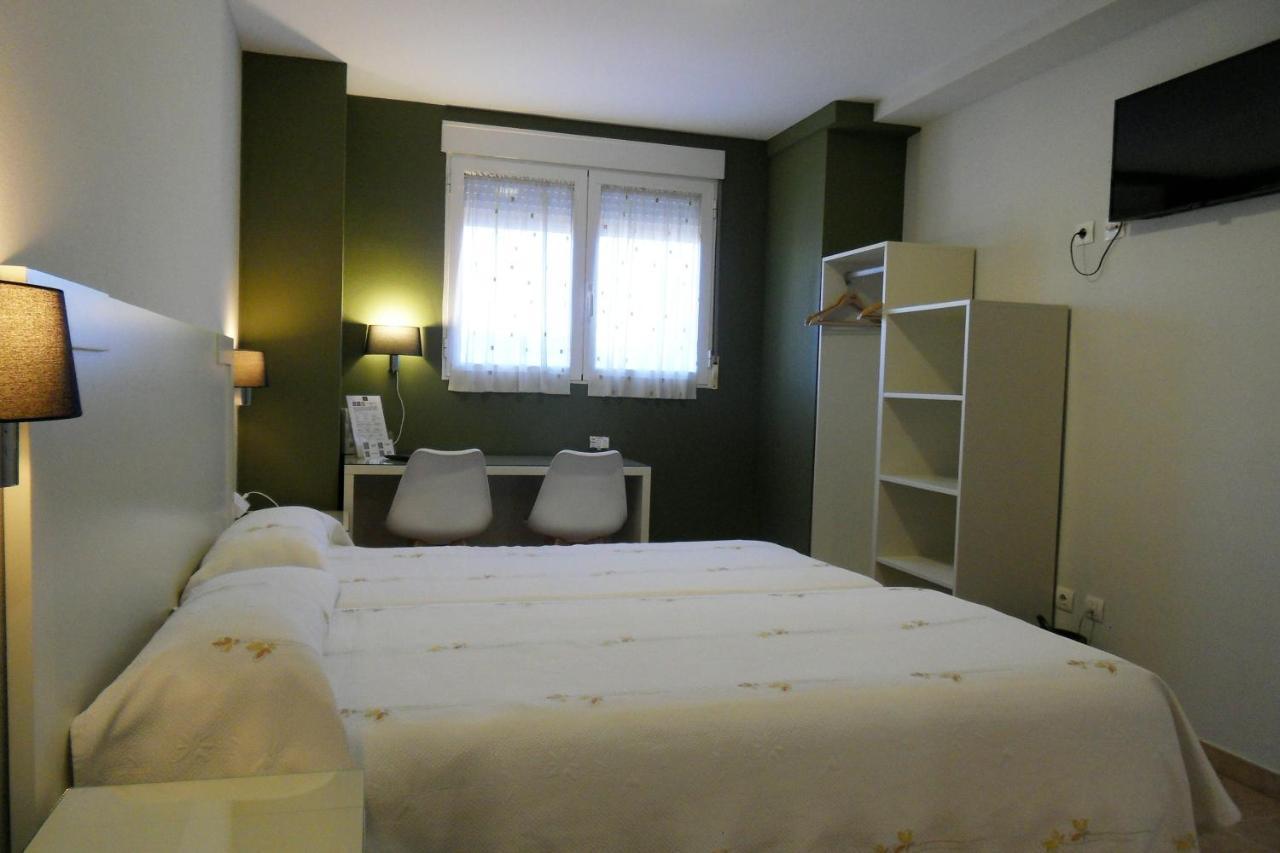 Hostal El Estudio Almansa Exterior photo